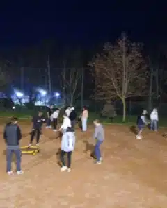 tournoi de spikeball mfr rhone des apprentis internes jouent
